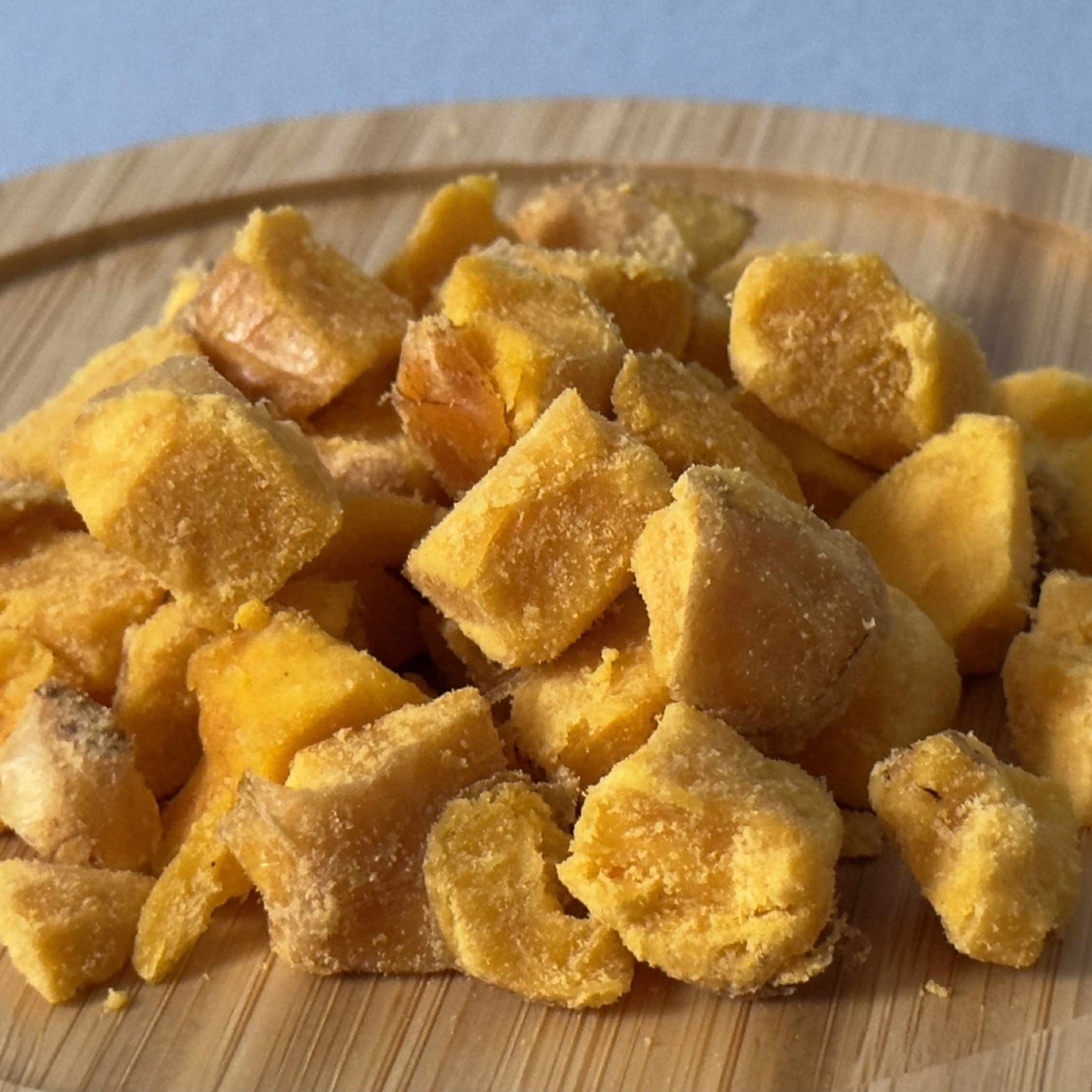 "Yolky Bites" 100% Freeze-Dried Egg Yolk- 40g Pouch - 95noo5