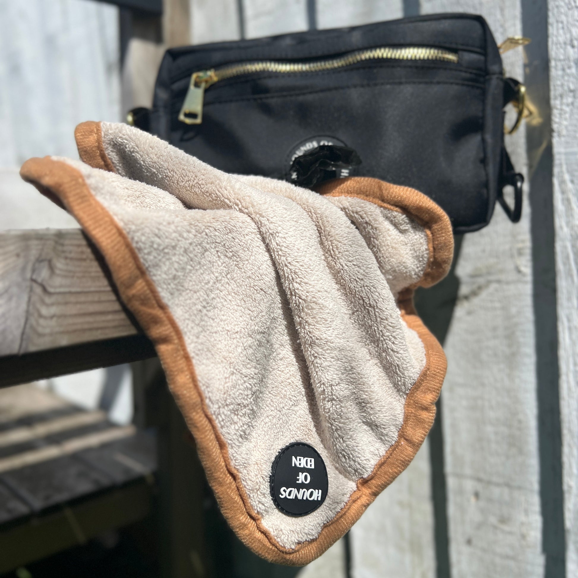 Mini Dog Towel + Clip, Dusty Pink & Green - 95noo5